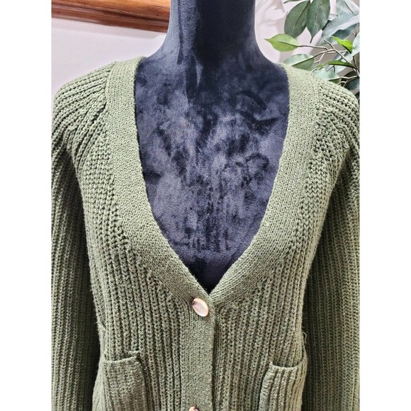 Cozy Casual Women's Green Polyester Long Sleeve Buttons Front Knit Sweater 2X/3X - Picture 3 of 11